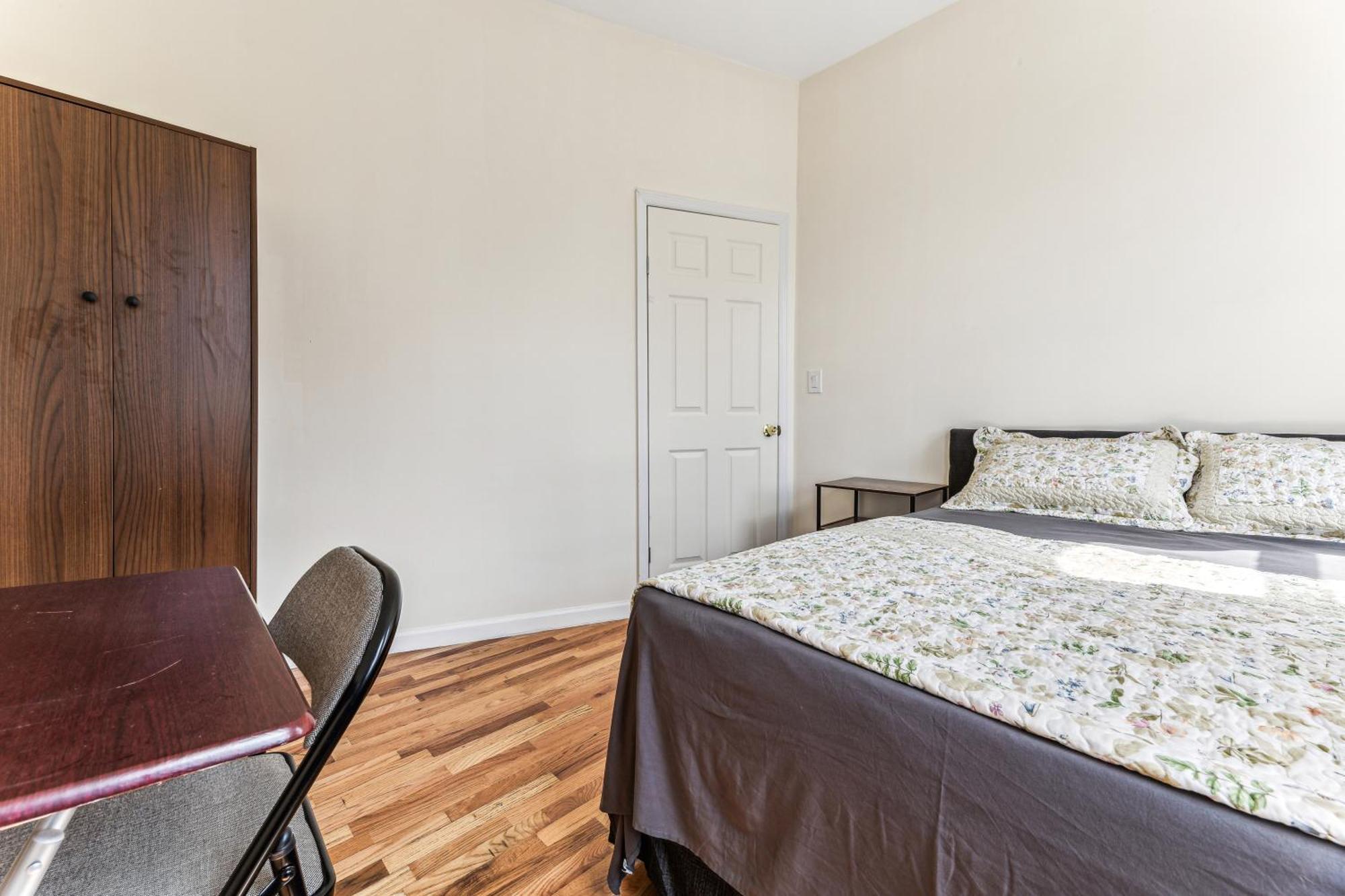 Empire Blvd Guest House นิวยอร์ก ภายนอก รูปภาพ